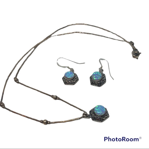 Silver set: earrings and necklace with blue Opal - Picture 1 of 9